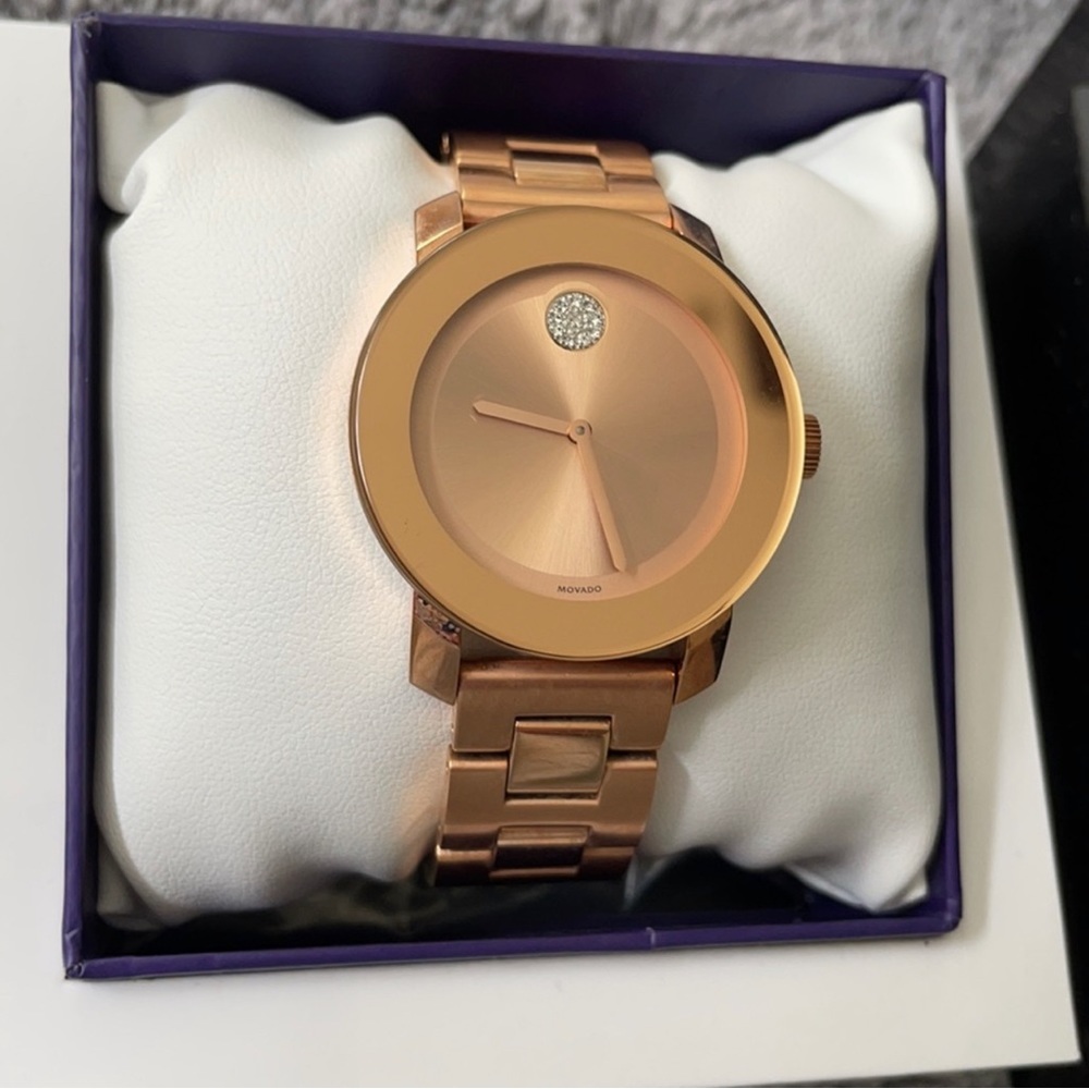 Movado Diamond ROSE GOLD Bold watch